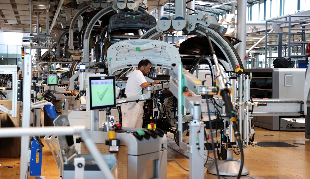 Gjermania i trembet recesionit, shkak renia e prodhimit industrial